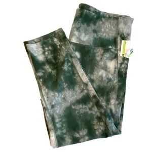 Nicole Miller Green Camo High Waisted Leggings 3X